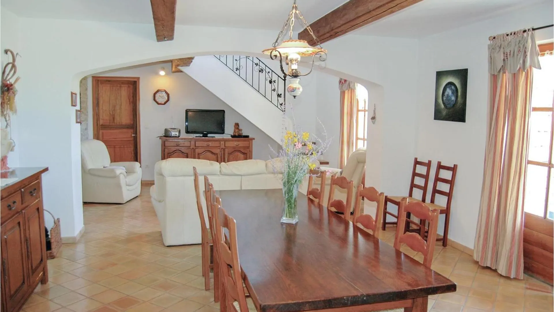 Holiday home Amazing Home In Sainte Croix-A-Lauze
