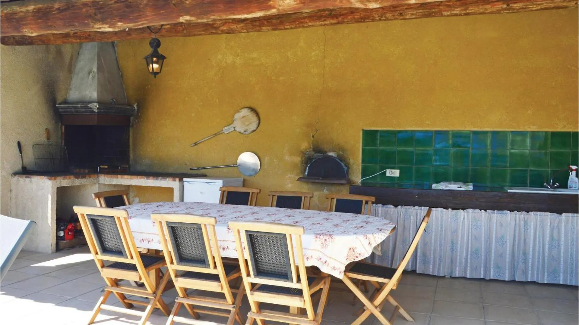 Holiday home Amazing Home In Sainte Croix-A-Lauze