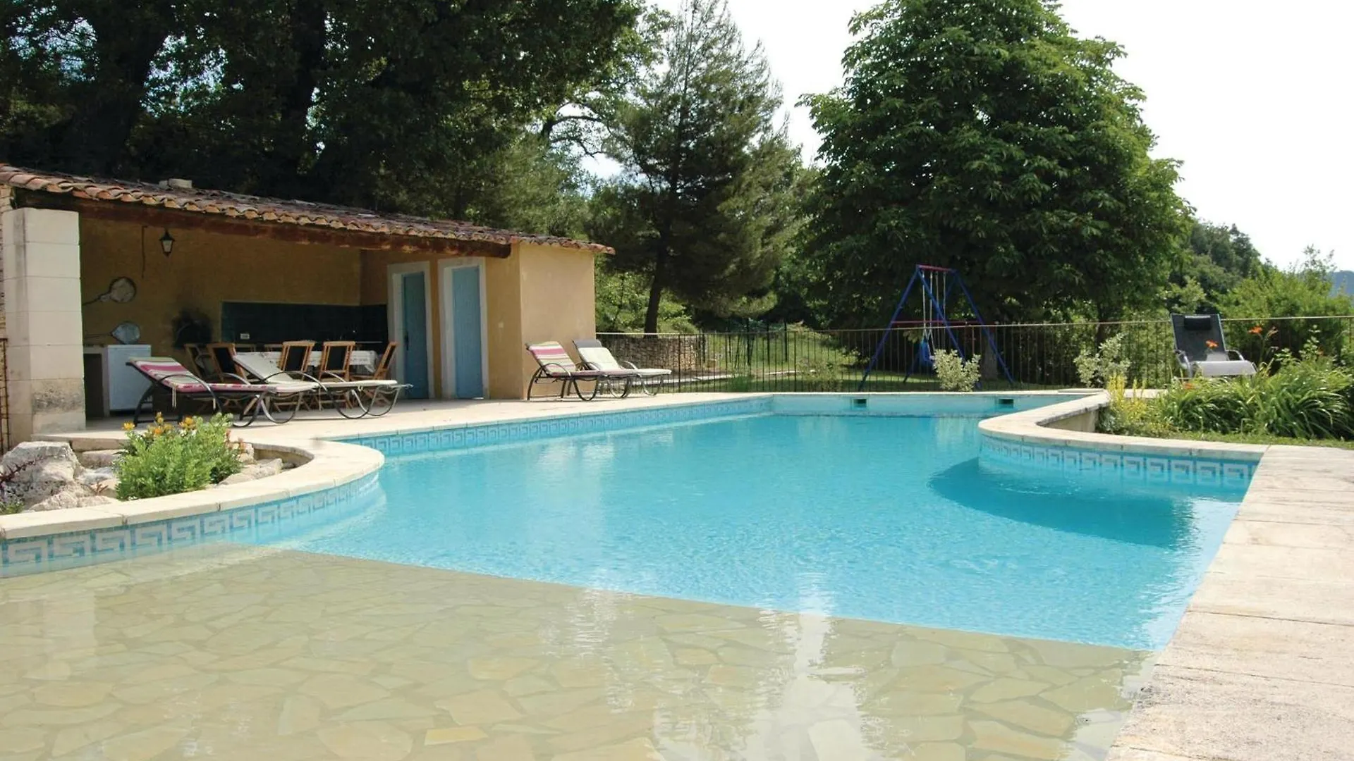 Holiday home Amazing Home In Sainte Croix-A-Lauze