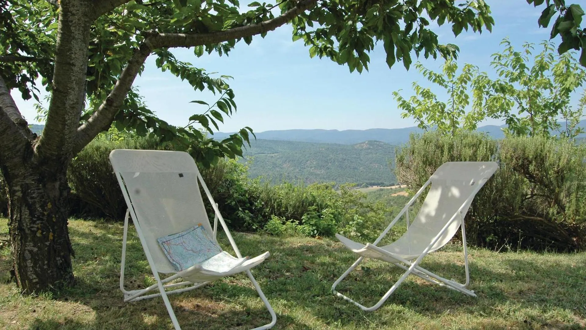 Amazing Home In Sainte Croix-A-Lauze Holiday home Sainte-Croix-a-Lauze