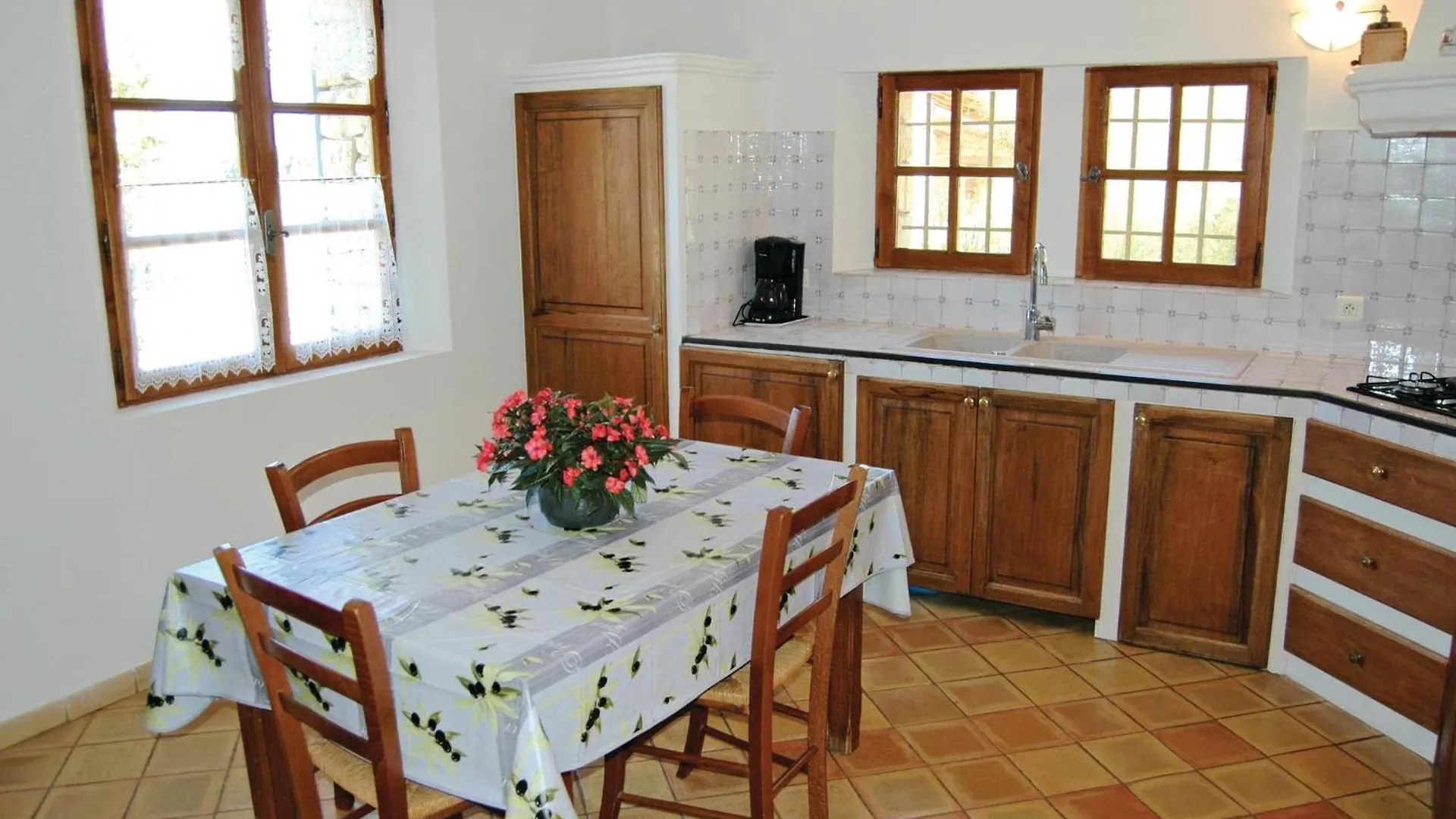 Amazing Home In Sainte Croix-A-Lauze 0*, Sainte-Croix-a-Lauze Francie